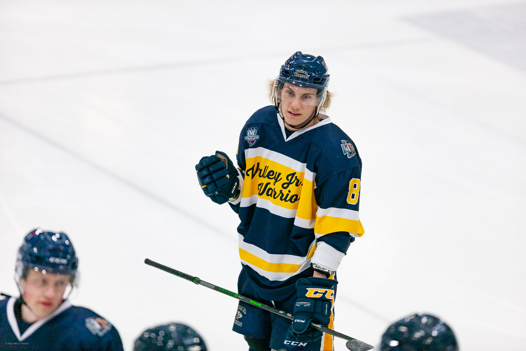 VJW vs. Railers